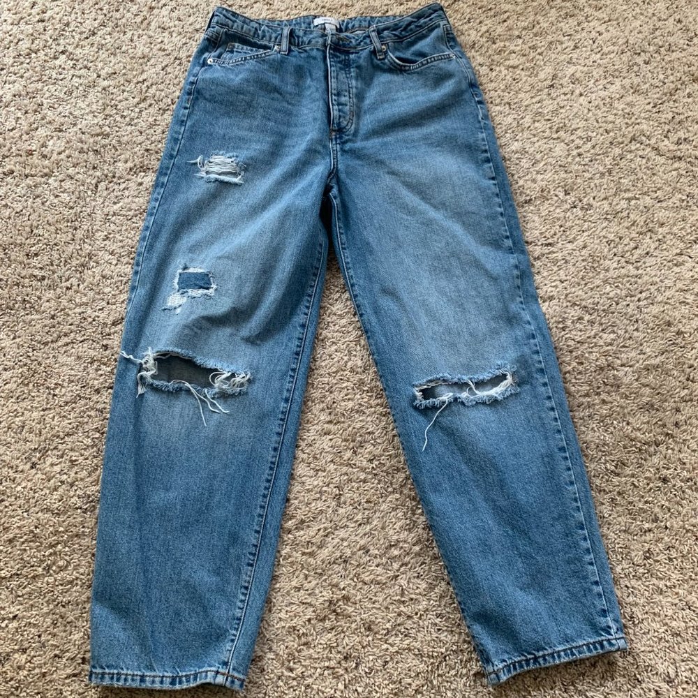 Forever 21 Distressed Baggie Jeans